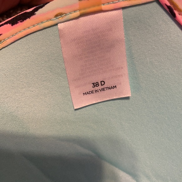 Bathing suit - Picture 3 of 5